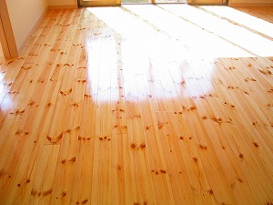 木の床