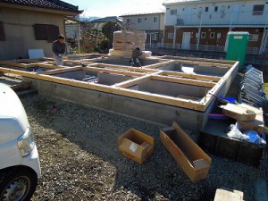 省エネ住宅　土台施工