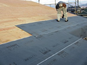 省エネ住宅　屋根下地