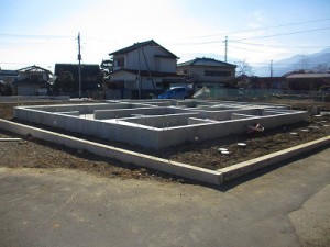 温水床暖の家　基礎④
