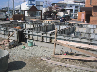 11-03-2820001-thumbnail2