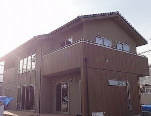 和モダンの家