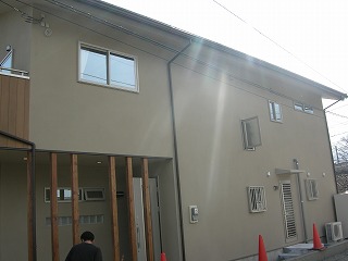 和モダンの家